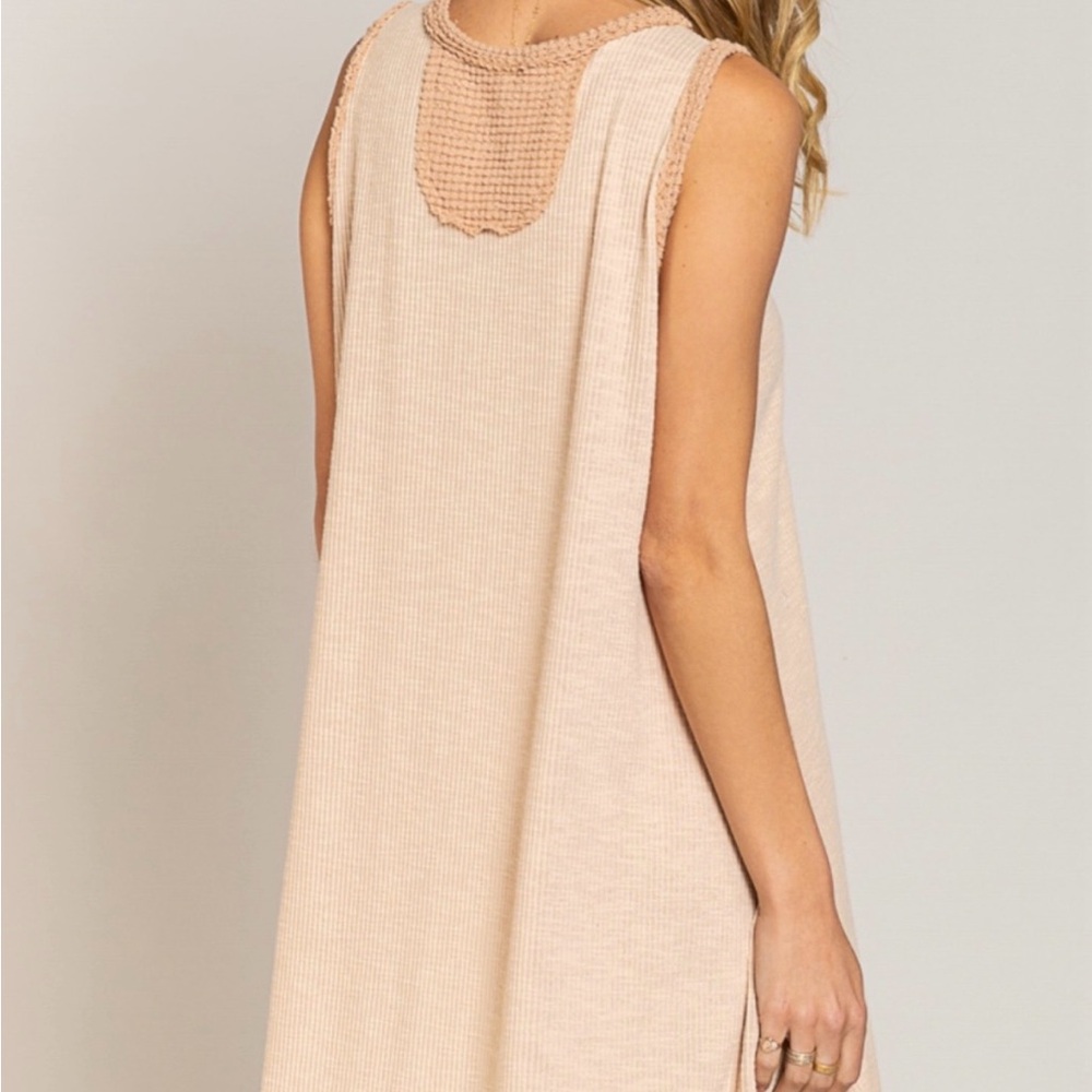 POL High-Low Sleeveless Dress - Picture 7 of 7